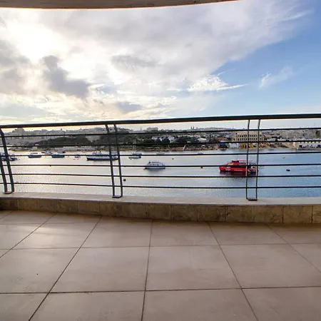 The By Homely Appartement Sliema