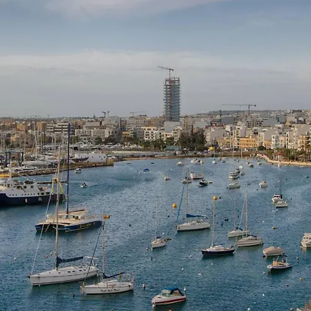 The By Homely Appartement Sliema