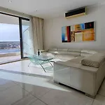 Apartamento The By Homely *