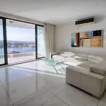 The By Homely Apartamento *