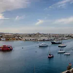 The By Homely * Sliema