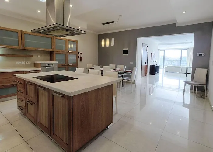 Apartament The By Homely