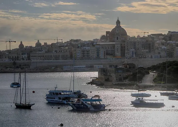 Daire The By Homely *